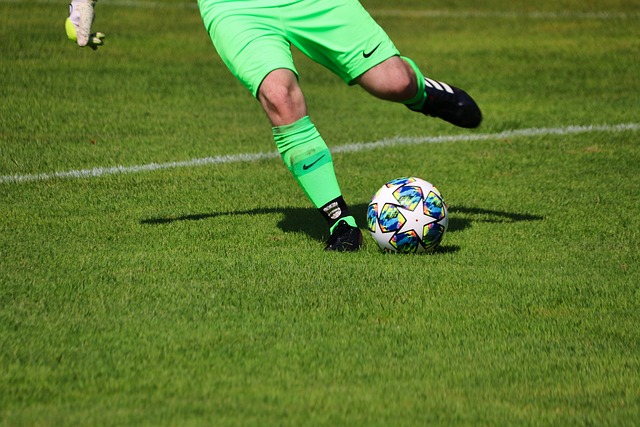 神正是他所 神正是他所